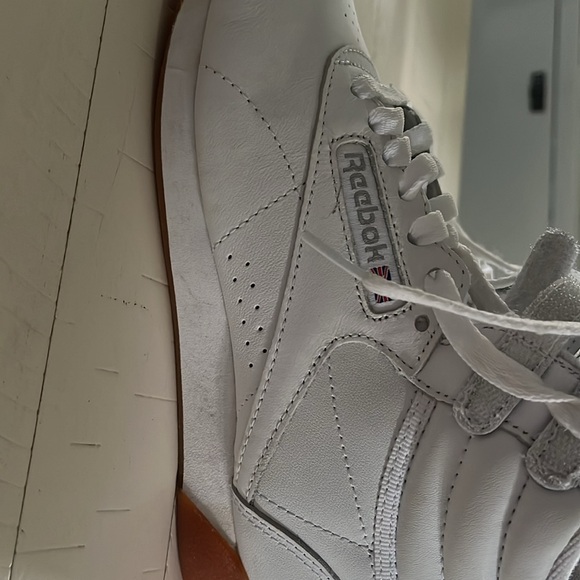 Reebok Freestyle Hi sneakers, size 6 - Picture 4 of 6